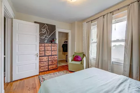Bedroom - 1000 Overlook Ave, Cincinnati, OH 45238 photo 4 of 4