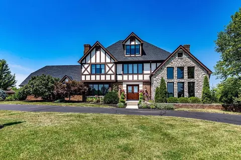 972 Ridgefield Rd, Hamilton, OH 45013