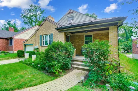 Exterior - 7016 Clovernook Ave, Cincinnati, OH 45231 photo 4 of 13