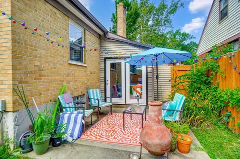 Exterior - 7016 Clovernook Ave, Cincinnati, OH 45231 photo 3 of 13