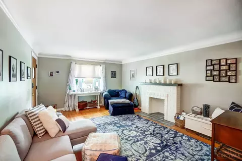 Living - 7016 Clovernook Ave, Cincinnati, OH 45231 photo 2 of 4