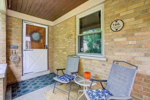 Exterior - 7016 Clovernook Ave, Cincinnati, OH 45231 photo 5 of 13