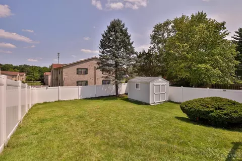 8254 Bobolink Dr, Cincinnati, OH 45231 photo 21