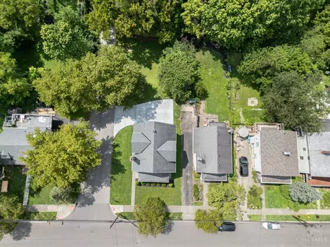 View/Area - 4101 Watterson St, Cincinnati, OH 45227 photo 7 of 7