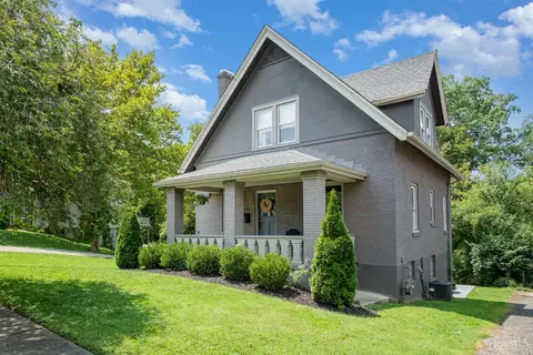 4101 Watterson St, Cincinnati, OH 45227