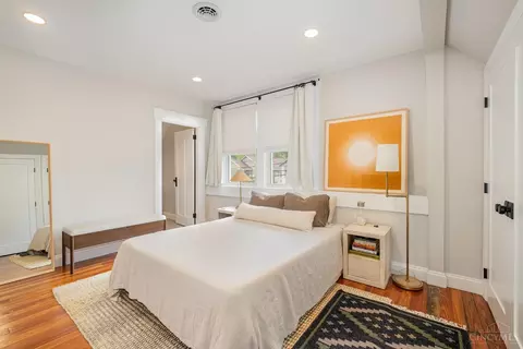Bedroom - 4101 Watterson St, Cincinnati, OH 45227 photo 3 of 3