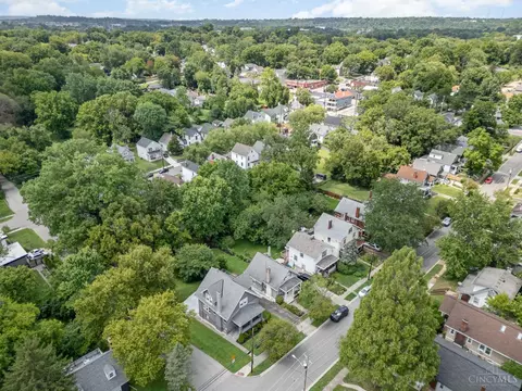 View/Area - 4101 Watterson St, Cincinnati, OH 45227 photo 5 of 7