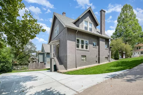 Exterior - 4101 Watterson St, Cincinnati, OH 45227 photo 5 of 8