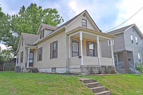 321 Walnut St, Reading, OH 45215