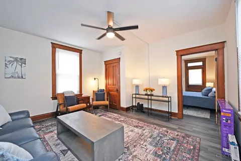 Living - 321 Walnut St, Reading, OH 45215 photo 1 of 4