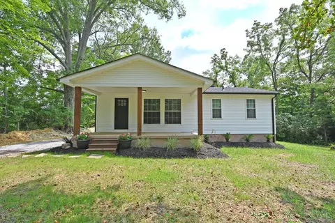 2925 Crane Schoolhouse Rd, Bethel, OH 45106