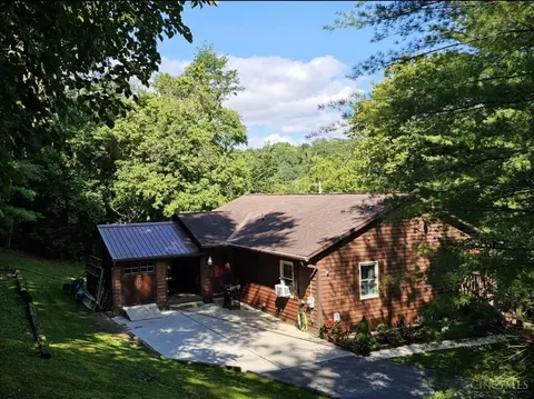 250 First St, Addyston, OH 45001