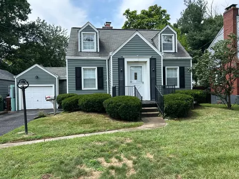 7829 Plainfield Rd, Deer Park, OH 45236