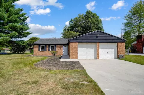 6218 Millstone Ct, Milford, OH 45150