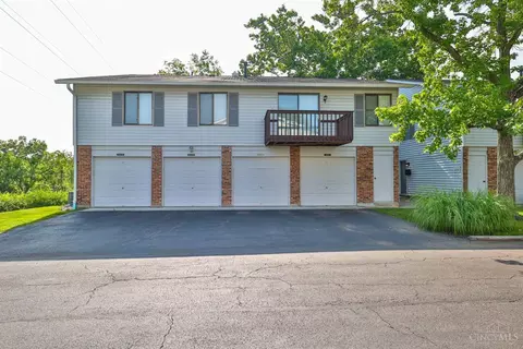 62 Twilight Dr, Fairfield, OH 45014