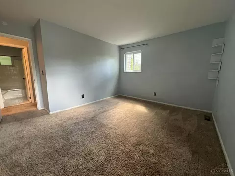 Bedroom - 933 Conca St, Cincinnati, OH 45218 photo 11 of 11