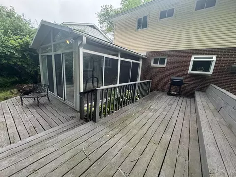 Exterior - 933 Conca St, Cincinnati, OH 45218 photo 3 of 9