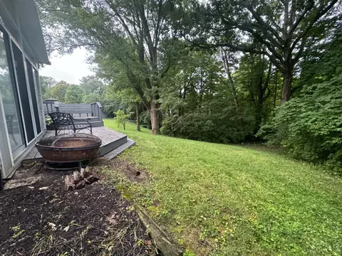 Exterior - 933 Conca St, Cincinnati, OH 45218 photo 5 of 9