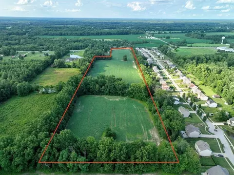 18 Old St Rt 32, Williamsburg Twp, OH 45176