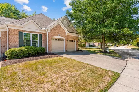 1181 Shayler Woods Dr #6D, Batavia, OH 45103
