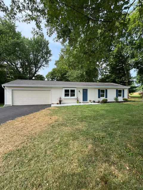 4397 Helena Dr, Cincinnati, OH 45244 photo 2