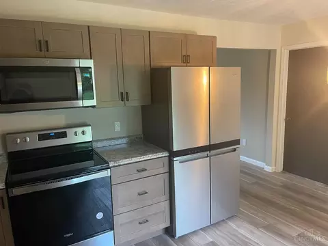 4397 Helena Dr, Cincinnati, OH 45244 photo 10