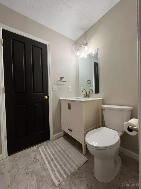 4397 Helena Dr, Cincinnati, OH 45244 photo 8