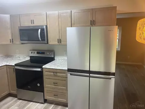 4397 Helena Dr, Cincinnati, OH 45244 photo 11