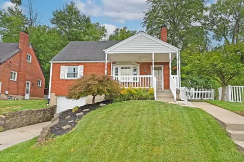 1704 Guise Ct, Reading, OH 45215
