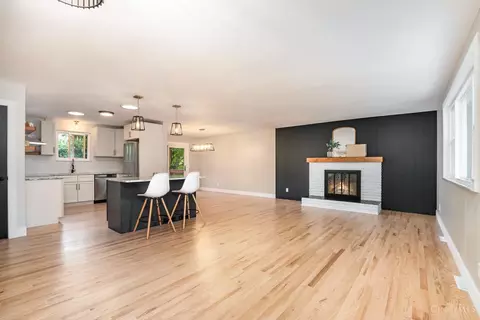 Living - 4150 Timberpoint Dr, Cincinnati, OH 45247 photo 1 of 2