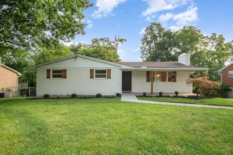 4150 Timberpoint Dr, Cincinnati, OH 45247