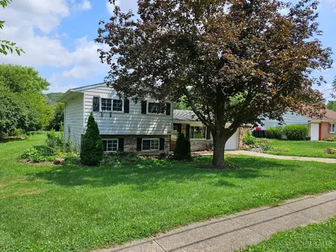 5810 Gray Rd, Fairfield, OH 45014