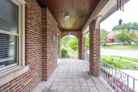 Exterior - 1348 Covedale Ave, Cincinnati, OH 45238 photo 12 of 16