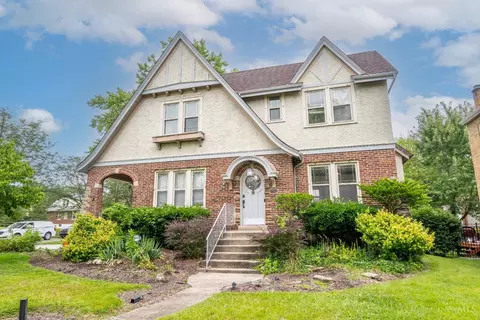 Exterior - 1348 Covedale Ave, Cincinnati, OH 45238 photo 3 of 16