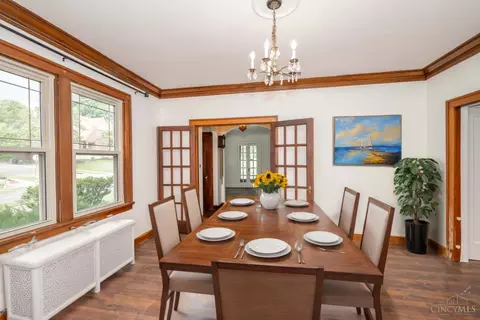 Dining - 1348 Covedale Ave, Cincinnati, OH 45238 photo 2 of 2