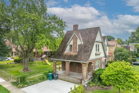 Exterior - 1348 Covedale Ave, Cincinnati, OH 45238 photo 5 of 16