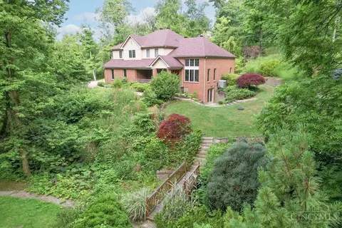 10296 Deerhollow Dr, Colerain Twp, OH 45252