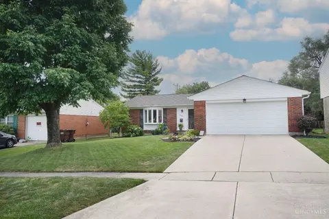 939 Smiley Ave, Forest Park, OH 45240