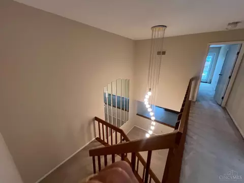 Entry Way - 7260 Galbraith Rd, Cincinnati, OH 45243 photo 3 of 3