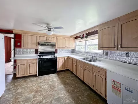 5682 Third St, Mason, OH 45040 photo 9