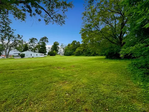5682 Third St, Mason, OH 45040 photo 5
