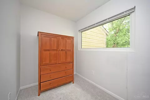 Bedroom - 7284 Galbraith Rd, Cincinnati, OH 45243 photo 1 of 6