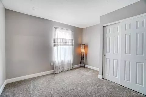 735 Weeping Willow Ln, Hamilton Township, OH 45039 photo 15