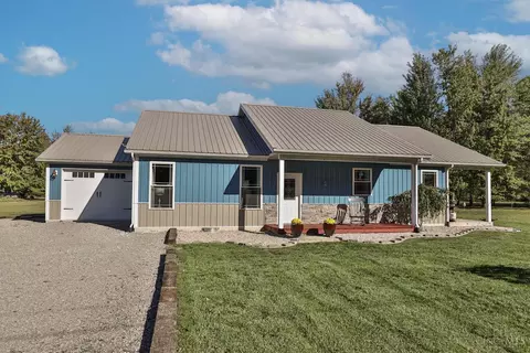3058 Sarsi Dr, Lake Waynoka, OH 45171