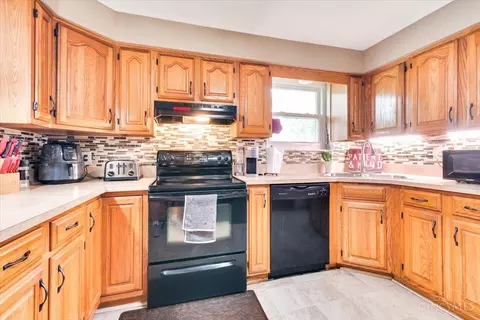 683 Wilfert Dr, Cincinnati, OH 45245 photo 19