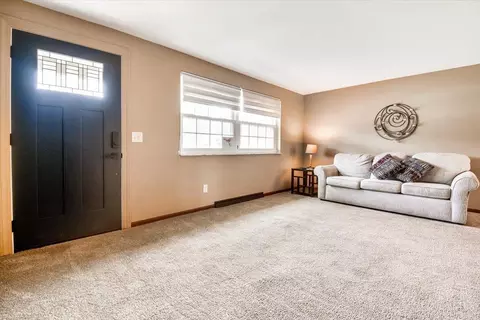 683 Wilfert Dr, Cincinnati, OH 45245 photo 12