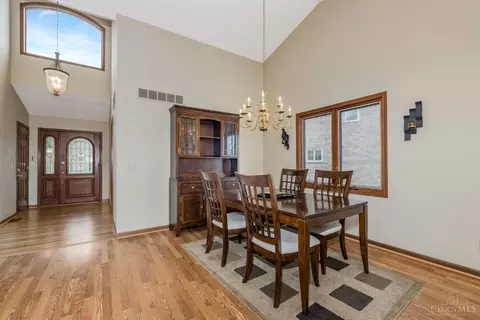 5804 Harborpoint Dr #11, Cincinnati, OH 45248 photo 7