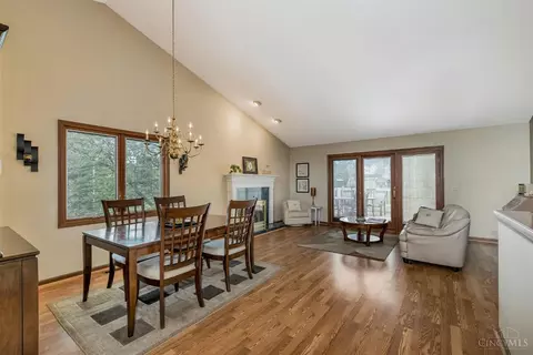 5804 Harborpoint Dr #11, Cincinnati, OH 45248 photo 5