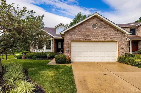 5804 Harborpoint Dr #11, Cincinnati, OH 45248