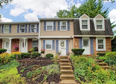 3328 Huntsman Trce, Amelia, OH 45102